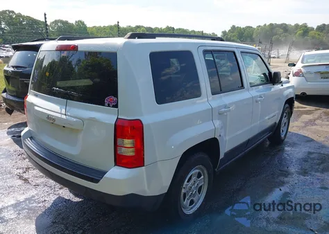 2014 Jeep Patriot Sport из США, поврежденный, VIN 1C4NJPBA3ED811969